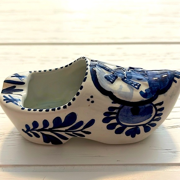 Delft Porcelain Windmill Boot - Picture 8 of 12